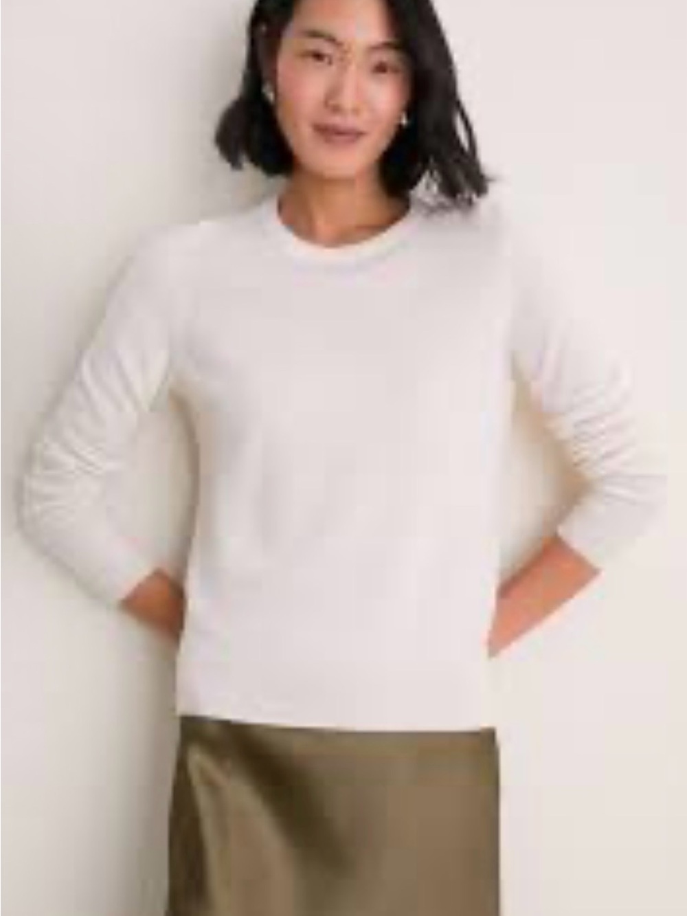 Tuckernuck Cream Cashmere Crewneck Sweater (B7)